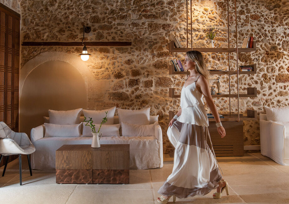 bespoke-design-light-and-functionality