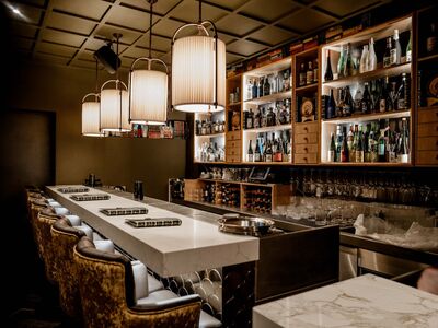 Elegant lighting for restaurants